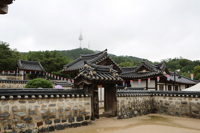 Làng dân tộc Namsan Hanok ở Seoul Hàn Quốc